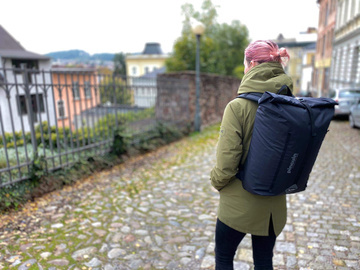 Pinguin | Commute 25 - Farba: Black