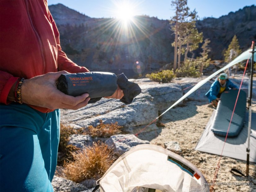 Therm-a-rest | UberLite 2020 - Farba: Orion, Veľkosť: Regular